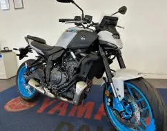 YAMAHA MT-07 CONNECTED ABS YAMAHA MT-07 CONNECTED ABS