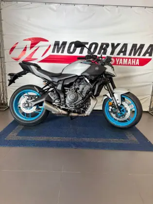 YAMAHA MT-07 CONNECTED ABS 