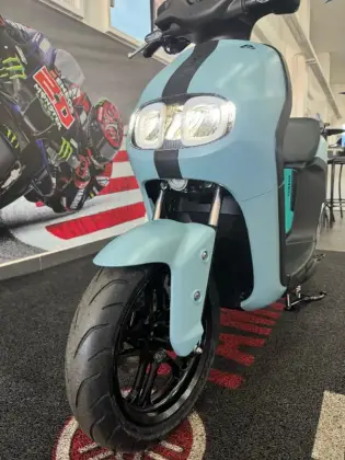 YAMAHA NEOS CONNECTED 