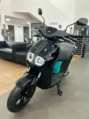 YAMAHA-NEOS CONNECTED-2025