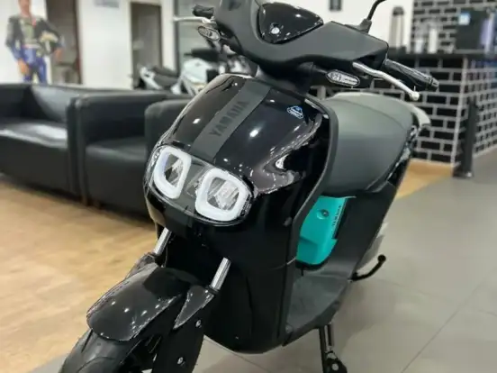 YAMAHA-NEOS CONNECTED YAMAHA-NEOS CONNECTED-2025
