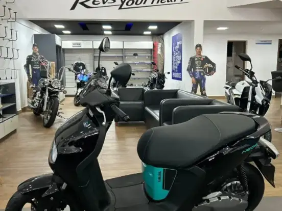 YAMAHA-NEOS CONNECTED YAMAHA-NEOS CONNECTED-2025
