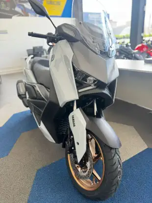 YAMAHA-XMAX 300 CONNECTED ABS-2026