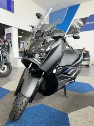 YAMAHA XMAX 300 CONNECTED ABS 