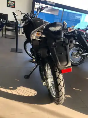 YAMAHA-XTZ 250 LANDER CONNECTED-2026