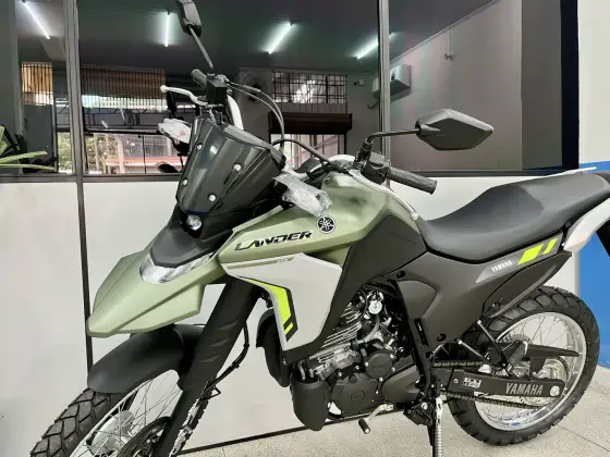 YAMAHA XTZ 250 LANDER CONNECTED 