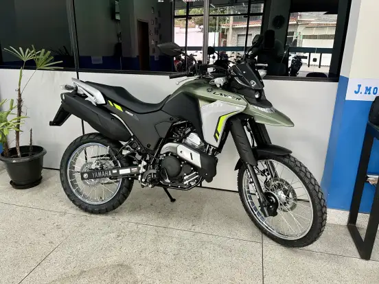 YAMAHA-XTZ 250 LANDER CONNECTED-2025