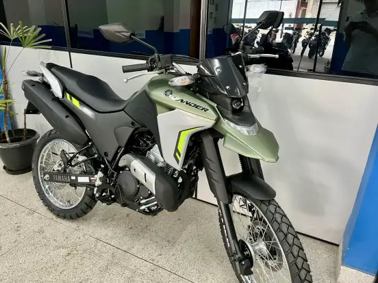YAMAHA-XTZ 250 LANDER CONNECTED-2025