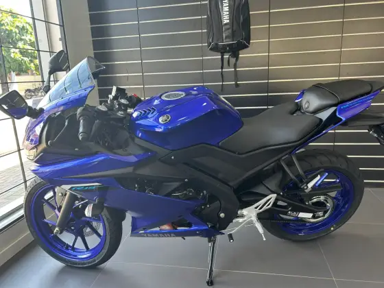YAMAHA YZF R15 
