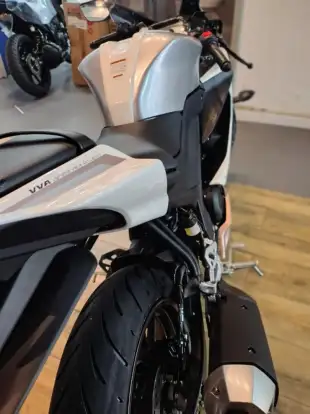 YAMAHA-YZF R15-2026