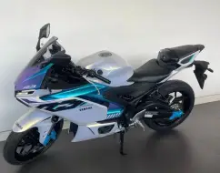 YAMAHA YZF R3 ABS CONNECTED YAMAHA YZF R3 ABS CONNECTED