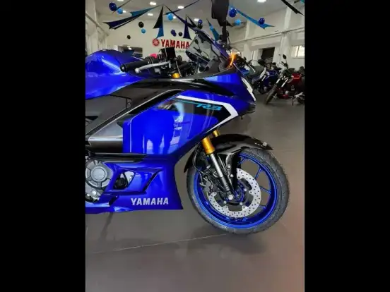 YAMAHA-YZF R3 ABS CONNECTED YAMAHA-YZF R3 ABS CONNECTED-2026