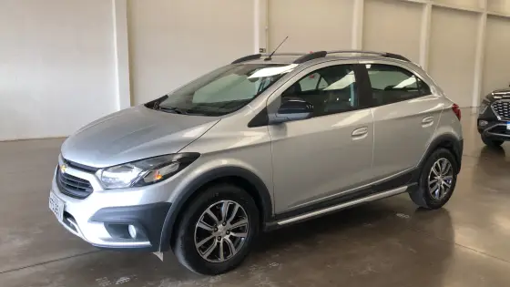 CHEVROLET ONIX 1.4 MPFI ACTIV 8V FLEX 4P AUTOMÁTICO