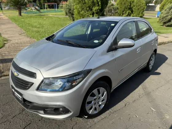 CHEVROLET ONIX 1.4 MPFI LT 8V FLEX 4P MANUAL