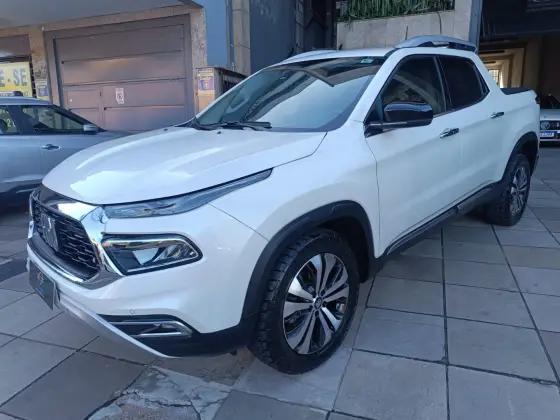 FIAT TORO 2.0 16V TURBO DIESEL VOLCANO 4WD AT9