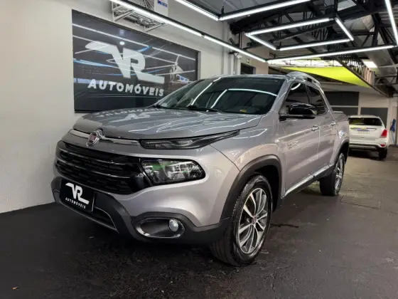 FIAT TORO 2.0 16V TURBO DIESEL VOLCANO 4WD AT9