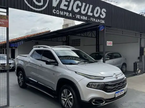 FIAT-TORO-2.0 16V TURBO DIESEL VOLCANO 4WD AT9 FIAT-TORO-2017
