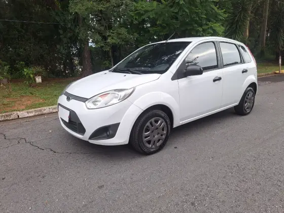 FORD FIESTA 1.6 MPI CLASS HATCH 8V FLEX 4P MANUAL