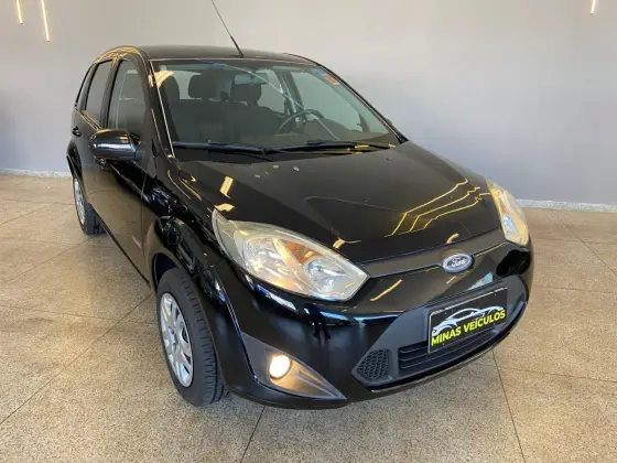 FORD FIESTA 1.6 MPI CLASS HATCH 8V FLEX 4P MANUAL