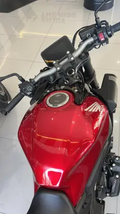 HONDA CB 650R E-CLUTCH 