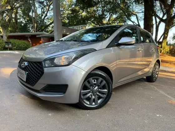 HYUNDAI HB20 1.6 COMFORT PLUS 16V FLEX 4P AUTOMÁTICO