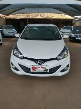 HYUNDAI HB20S 1.0 COMFORT PLUS 12V FLEX 4P MANUAL