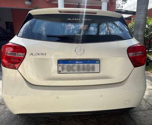 MERCEDES-BENZ-A 200-2013
