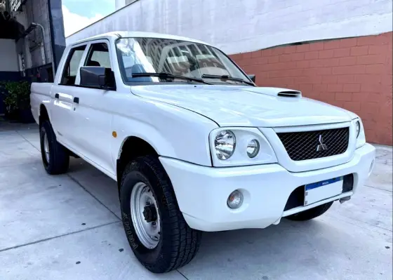 MITSUBISHI L200 2.5 GL 4X4 CD 8V TURBO DIESEL 4P MANUAL