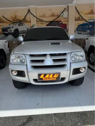 MITSUBISHI PAJERO 2.5 HD 4X4 8V TURBO INTERCOOLER DIESEL 4P MANUAL MITSUBISHI PAJERO 2.5 HD 4X4 8V TURBO INTERCOOLER DIESEL 4P MANUAL