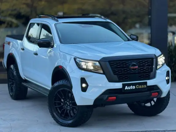 NISSAN FRONTIER 2.3 16V TURBO DIESEL PRO4X CD 4X4 AUTOMÁTICO