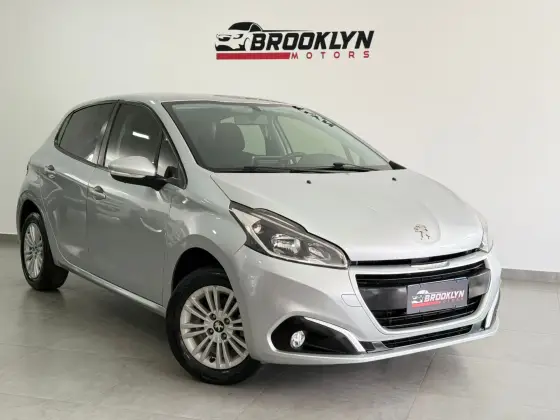 PEUGEOT 208 1.2 ACTIVE 12V FLEX 4P MANUAL PEUGEOT 208 1.2 ACTIVE 12V FLEX 4P MANUAL