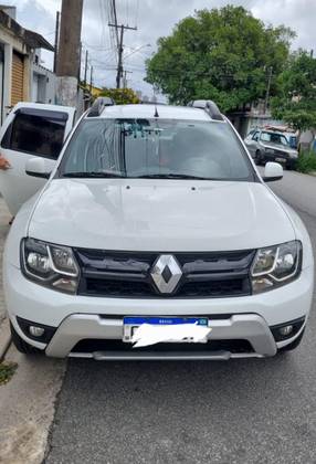 RENAULT DUSTER 2.0 DYNAMIQUE 4X2 16V FLEX 4P AUTOMÁTICO