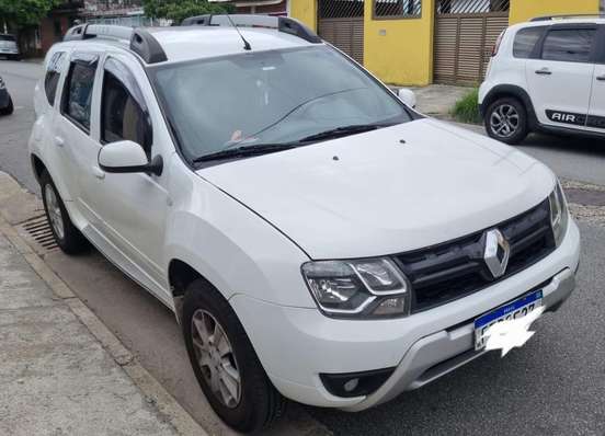 RENAULT-DUSTER-2015