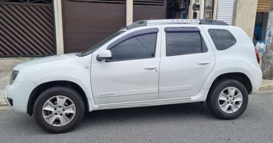 RENAULT-DUSTER-2.0 DYNAMIQUE 4X2 16V FLEX 4P AUTOMÁTICO RENAULT-DUSTER-2015
