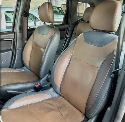 RENAULT-DUSTER-2015