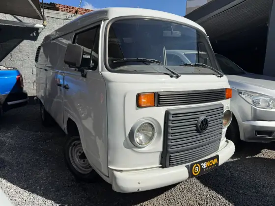VOLKSWAGEN KOMBI 1.4 MI FURGÃO 8V FLEX 3P MANUAL