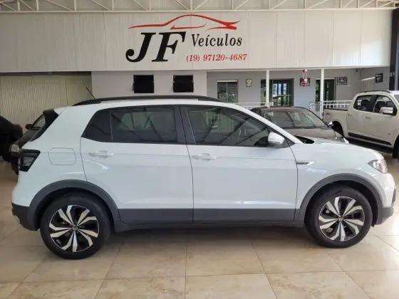 VOLKSWAGEN T-CROSS 1.0 200 TSI TOTAL FLEX COMFORTLINE AUTOMÁTICO