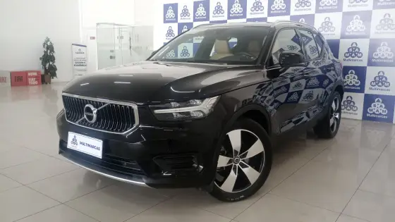 VOLVO XC40 2.0 T4 GASOLINA MOMENTUM GEARTRONIC