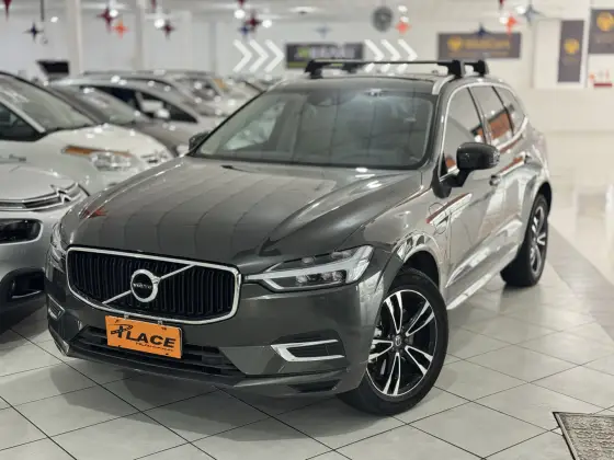 VOLVO XC60 2.0 T8 HYBRID MOMENTUM AWD GEARTRONIC