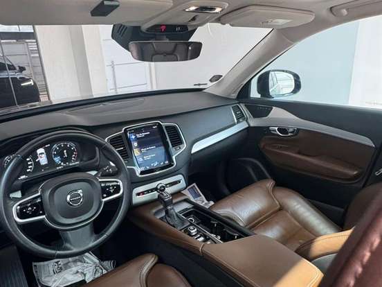 VOLVO-XC90-2.0 T6 GASOLINA MOMENTUM AWD GEARTRONIC VOLVO-XC90-2018