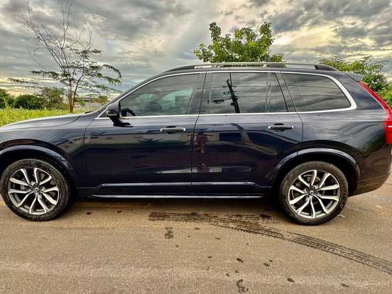 VOLVO-XC90-2.0 T6 GASOLINA MOMENTUM AWD GEARTRONIC VOLVO-XC90-2018