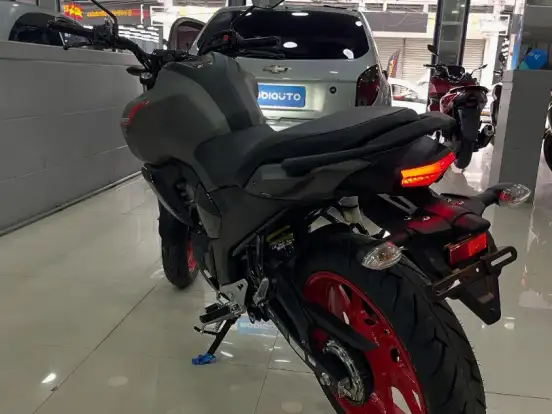 YAMAHA-FZ15 FAZER CONNECTED ABS YAMAHA-FZ15 FAZER CONNECTED ABS-2025