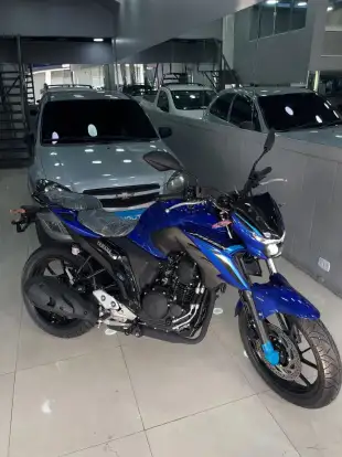 YAMAHA-FZ25 FAZER CONNECTED ABS-2025