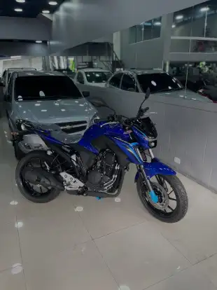YAMAHA-FZ25 FAZER CONNECTED ABS-2025