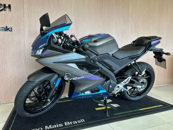 YAMAHA YZF R15 
