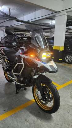 BMW-R 1250 GS ADVENTURE PREMIUM RALLYE-2022