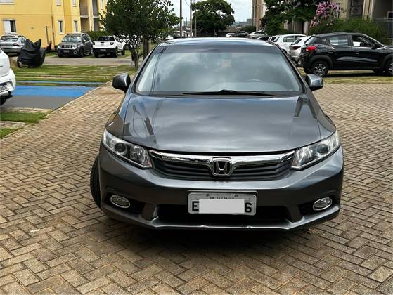 HONDA CIVIC 1.8 LXS 16V FLEX 4P MANUAL