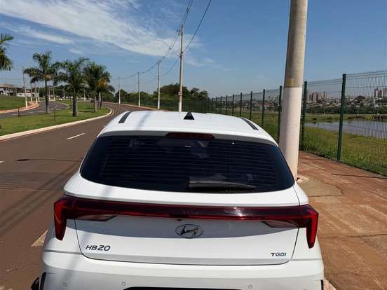 HYUNDAI-HB20-1.0 TGDI FLEX PLATINUM PLUS AUTOMÁTICO HYUNDAI-HB20-2023