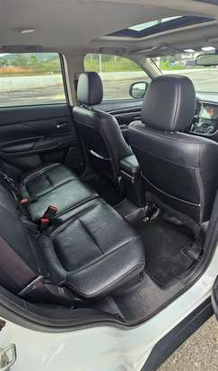 MITSUBISHI-OUTLANDER-2016