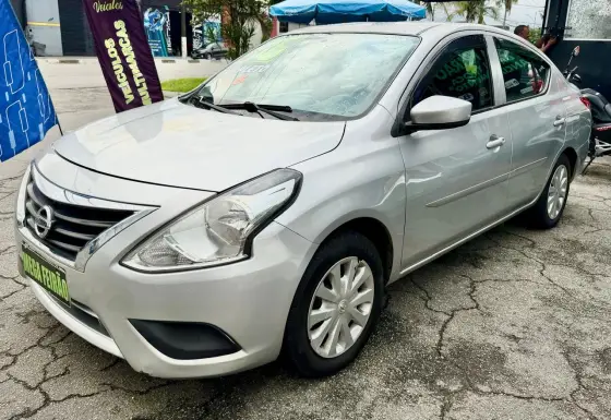 NISSAN VERSA 1.6 16V FLEX SV 4P MANUAL NISSAN VERSA 1.6 16V FLEX SV 4P MANUAL